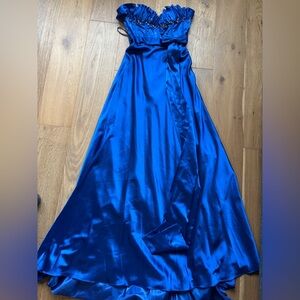 Cassandra stone formal gown size 2